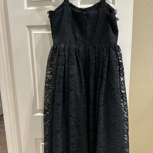 Black lace Dress size 16 XL - Picture 4 of 5